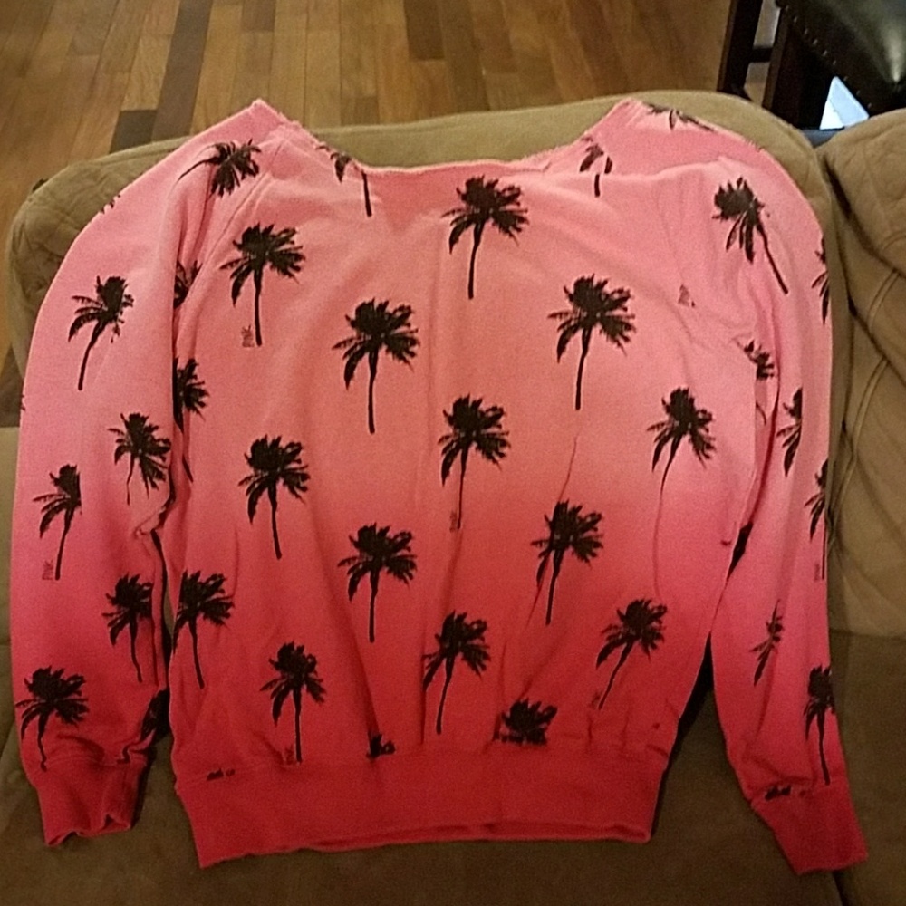 Victoria Secret long sleeve. Size xs. - Picture 2 of 2